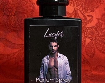 Lucifer Perfume Oil, Pomegranate Perfume Oil Spray, Gothic Perfume Oils, Dark Academia, Goth Gifts, 1oz 30ml Glass Bottle
