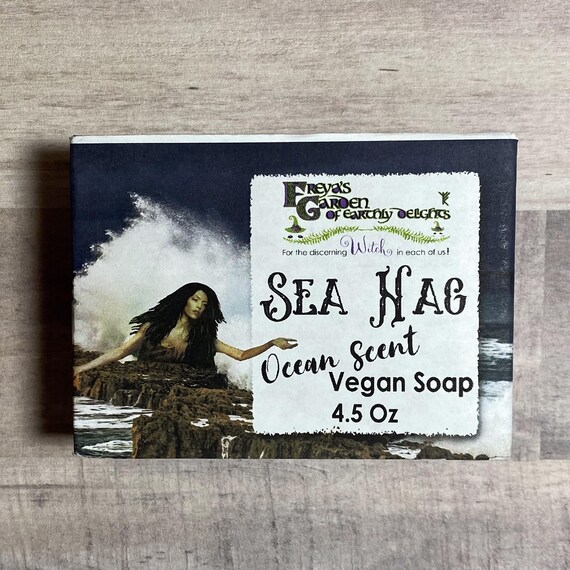 Sea Hag is a wild and mysterious bar of soap that captures the untamed spirit of the ocean, briny, fresh and just a touch mischievous. Vegan