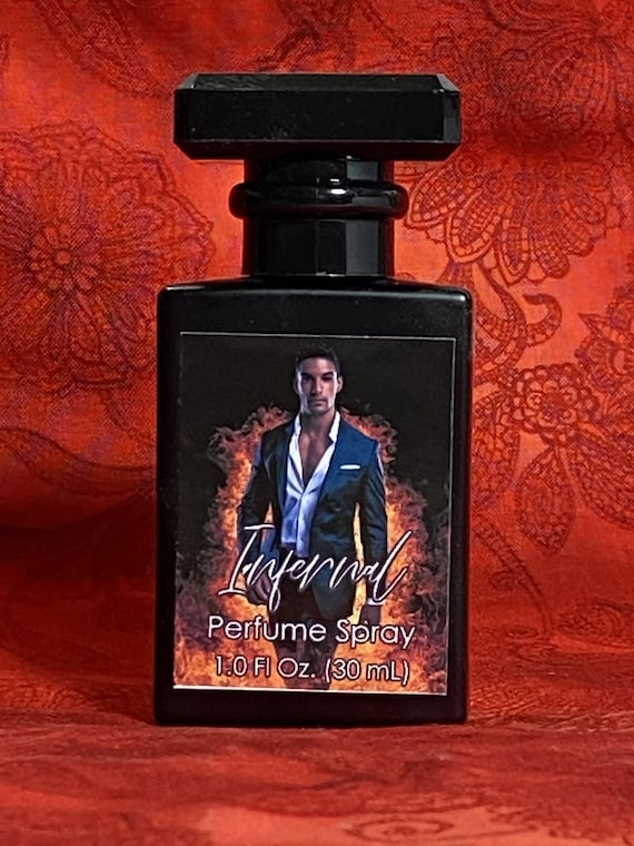 infernal Gothic Perfume Spray, is for the bold, those who dare to embrace the shadows and let their presence linger long after they’ve gone.