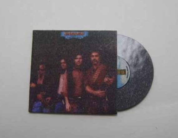 1 Miniature /'EAGLES HOTEL CALIFORNIA /' record album Dollhouse 1:12 scale
