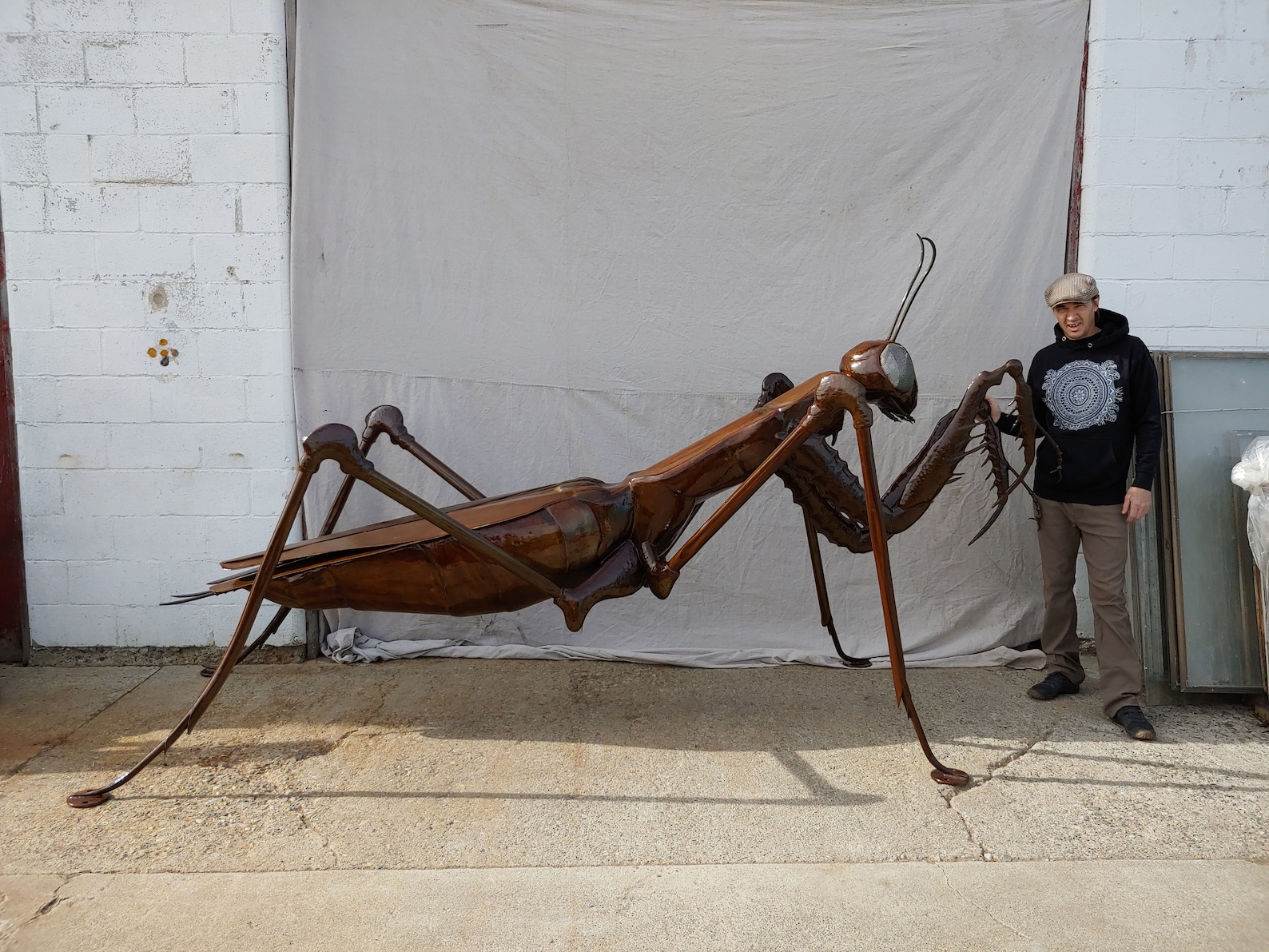 Custom Made Outdoor Metal Praying Mantis Sculpture Made to Order by
