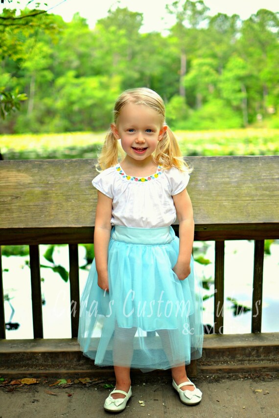 Items similar to Girls Tulle Skirt Princess tulle skirt Princess