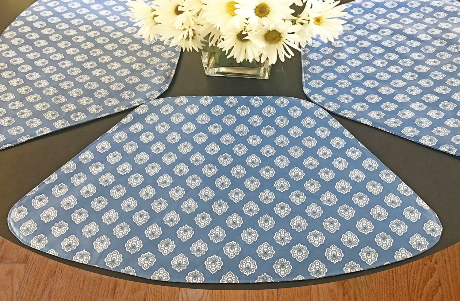 2 IndoorOutdoor Laminated Placemats for Round Tables French Etsy
