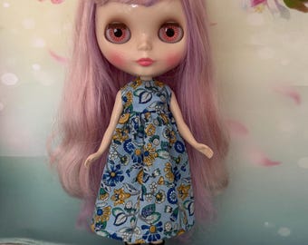Blue floral dress with Liberty print fabric. To fit Pullip and Blythe dolls. Handmade.