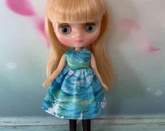 Blue doll dress with waves on print. To fit Middie Blythe dolls. Handmade.