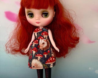 Doll dress blue with hedgehogs on print. To fit Middie Blythe dolls. Handmade.