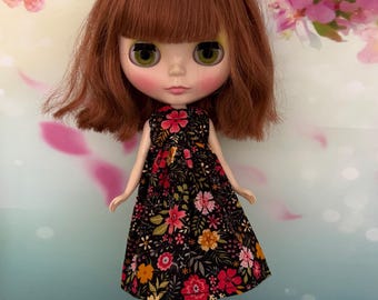 Black dress with floral print fabric. To fit Pullip and Blythe dolls. Handmade.