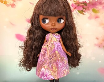 Pink/mauve doll dress with swirls on print! To fit Pullip and Blythe dolls. Handmade.