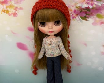 Blythe/Pullip doll hat, lovely rust colour! Pointy hat with corkscrew ties / tendrils