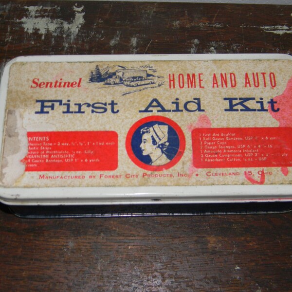 Vintage Sentinel Home And Auto First Aid Kit Tin Box With Lid