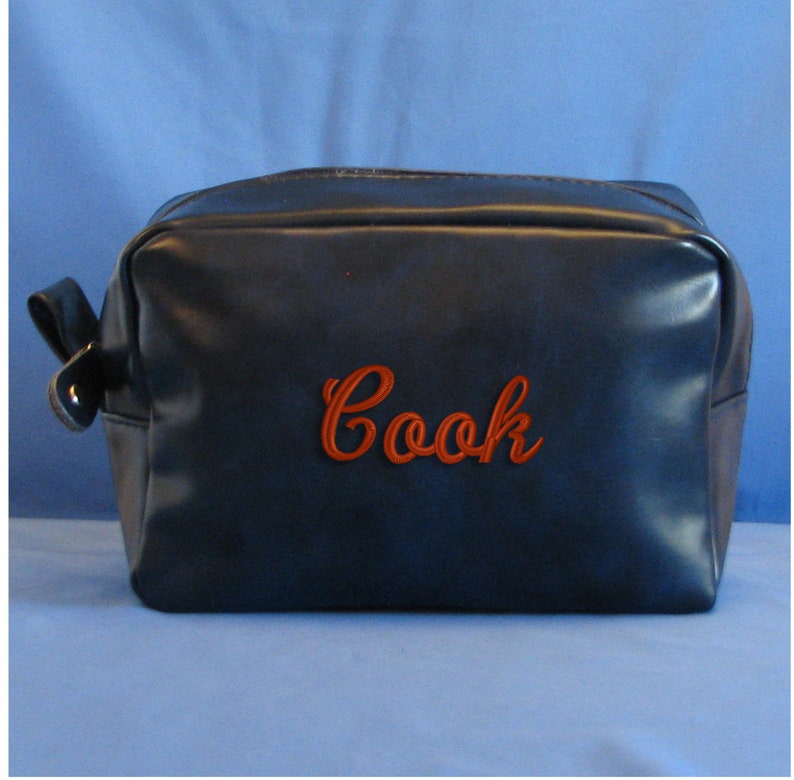 Dopp Kit for Men or Teen Boy Gifts Mens Faux Leather Toiletry Bag for College Student Graduation Gift Mens Shaving Kit for College Dorm