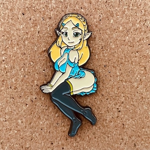Casual Princess Zelda Custom Made Pin Brooch Lapel Hard Enamel