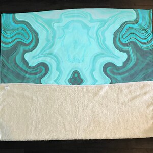 Underwater Wave Fleece Sherpa Blanket | Large 68&quot; x 80&quot; Size