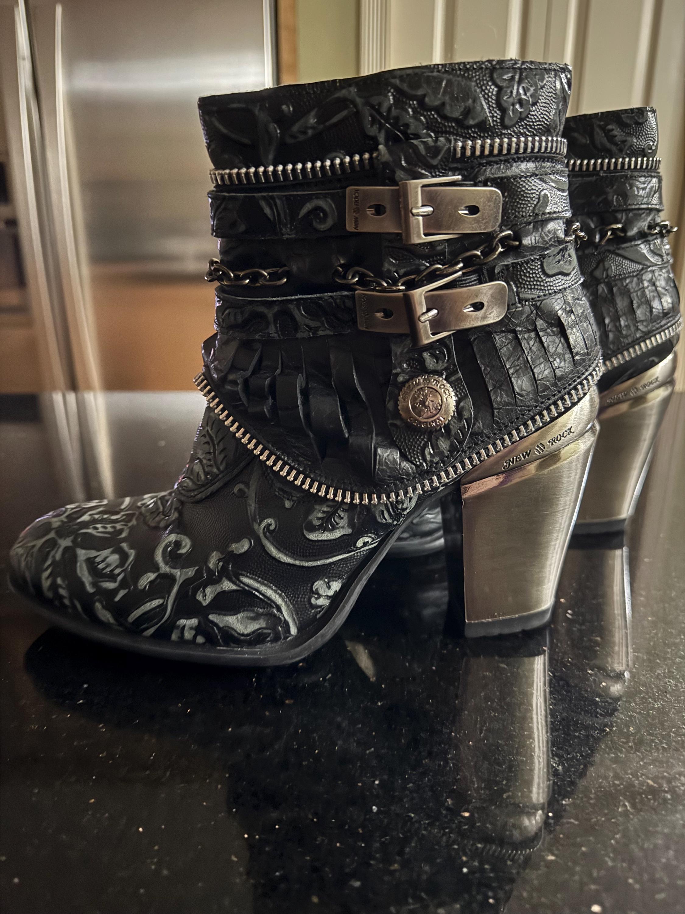 Vintage New Rock Shoes - Etsy