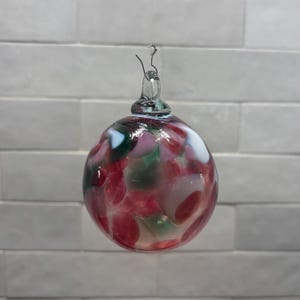 Handblown Glass Christmas Ornament, Ruby, Green, Gold, Lime, Light Pink, Handmade in the Ozark Mountains, Color Name: Merry Christmas
