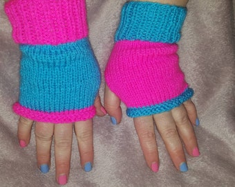 Jinx inspired knitted fingerless gloves, Arcane