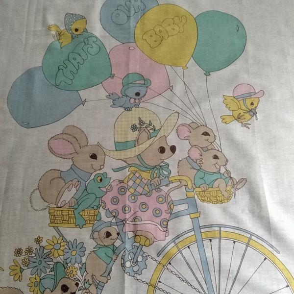 Vintage Balloon Baby Quilt or Nursery Decor Fabric Panel