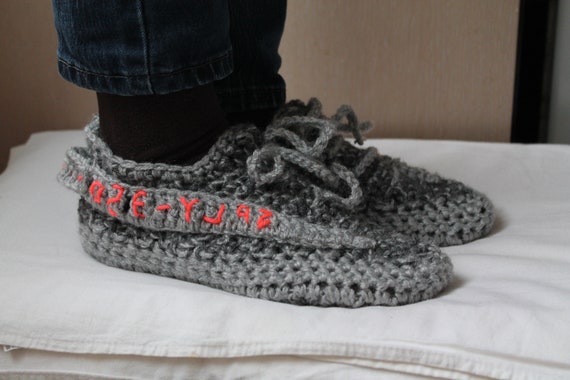 pantofole yeezy