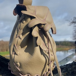 Oak Leaf, Leather, Bucket Bag, Drawstring, Belt Pouch, Soft, Beige, Engraved/Formed Leaves, Unique, Leather Accessories, Handmade, One-off