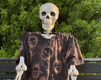 spooky Halloween crop top / black bleached shirt / bleached shirt halloween / horror shirt / halloween shirt