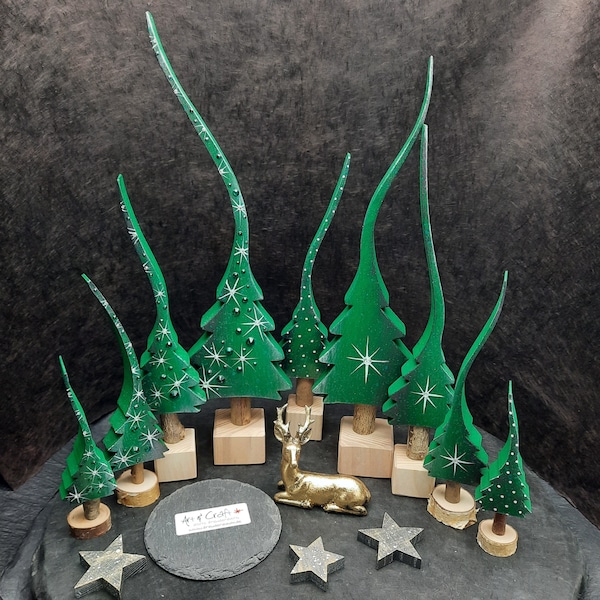Fir green joy tree with star, star pattern or dots, a glittering fir tree, hand-painted Christmas tree, made of wood in 4 sizes