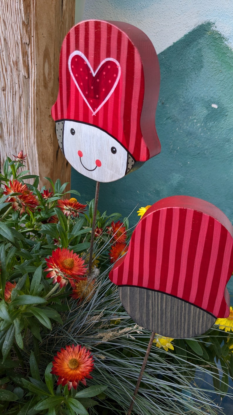 Mushroom Red/grey With Heart and Stripes Conjures up a Smile, Hand