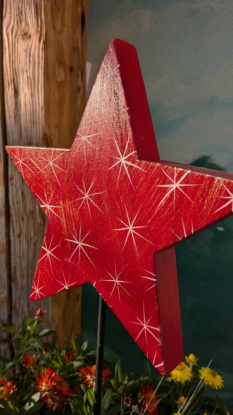 Large Red Star With Stars and Gold Shimmer, 22 Cm for Sticking or