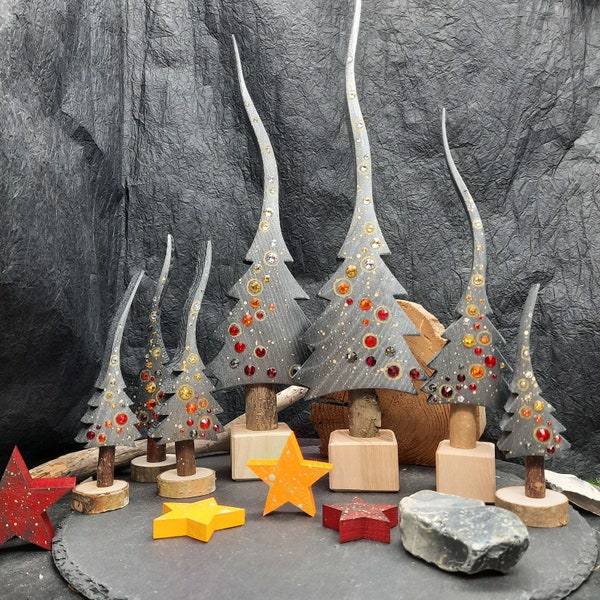 Lagerfeuer Freudenbaum, Mosaik, ein glitzerndes Feuerwerk, handbemalter Tannenbaum, für das ganze Jahr aus Holz in 4 Größen (Auswahl)