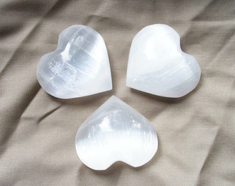 Selenite Heart, selenite crystal, healing crystal, meditation crystal, metaphysical crystal, home decor, spa decor, wedding decor, gift