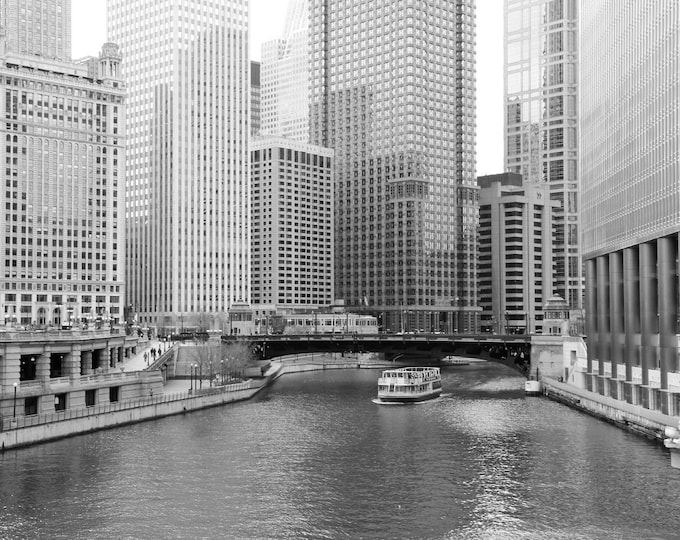 Chicago River photo print, paper or canvas, black and white city art photography, small 5x7, 8x10 11x14 to large 24x36 inch wall decor