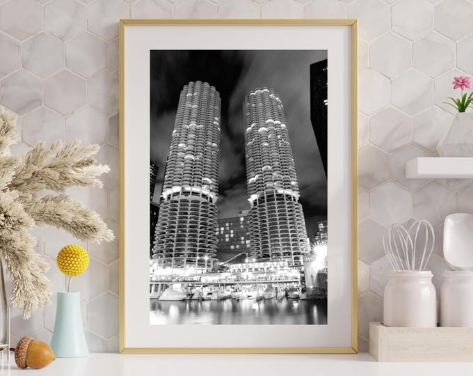 VERTICAL Chicago print, Chicago wall art, Marina City Twin Towers, black and white Chicago photo, Chicago photography, 5x7 8x10 18x24 20x30"
