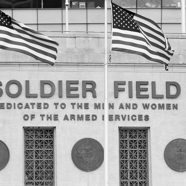 20x30 inch CANVAS, 30% off sale, Chicago Soldier Field print, black and white photography, large picture, Bears wall art, football decor