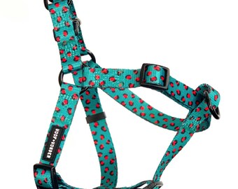 Leopard print no pull dog harness with front D-ring, easy walk step in puppy harness, Dog Accessories, New Puppy harness, unisex, green