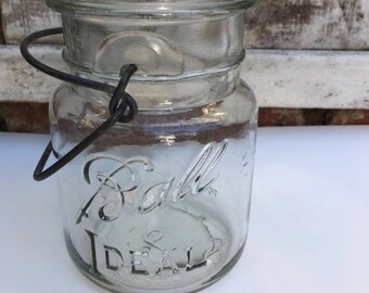 Vintage Ball Ideal Glass Pint Jar with Lid and Wire
