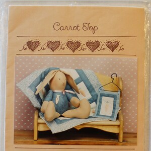 Sewing Pattern - Carrot Top - Farmyard Creations - one size - 11&quot; Bunny with 15&quot; x 12&quot; Carrot Quilt - Original Pattern and Packaging
