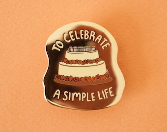 Pin de esmalte del pastel de cumpleaños de Bilbo