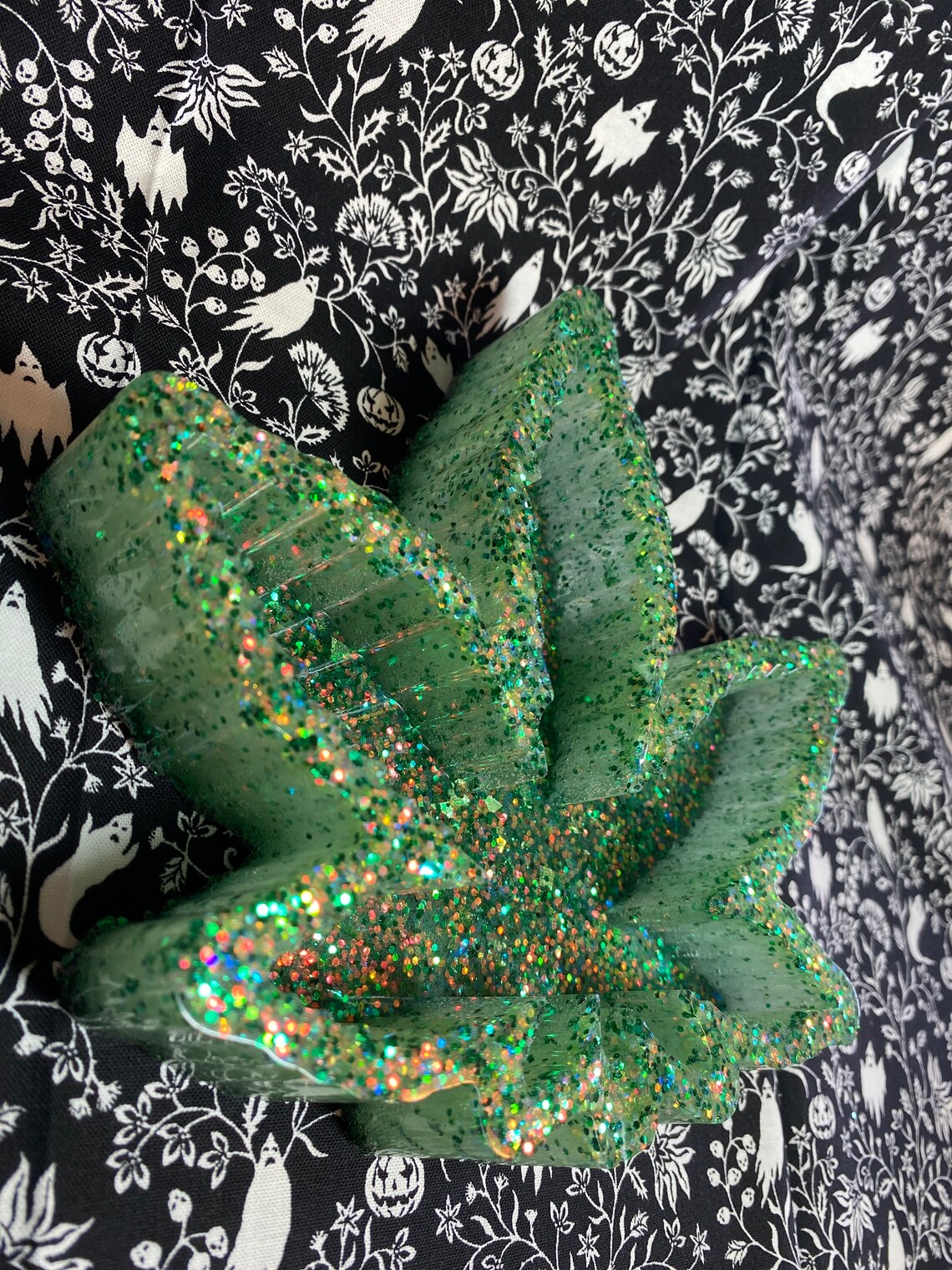 Mary Jane leaf resin/ glitter jewelry dish Etsy