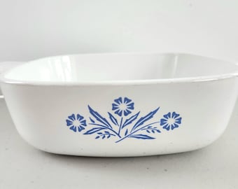 Corning Ware Baking Dish.  Casserole Dish. Pre-owned Blue Coneflower Corning.