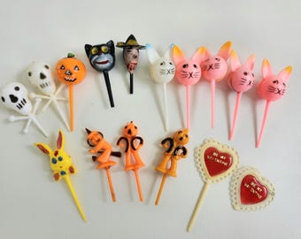 1950s Halloween Easter Plastic Cake Picks, Skulls, Pumpkins, Cats, Bunnies, Cake and Cupcake Decorations