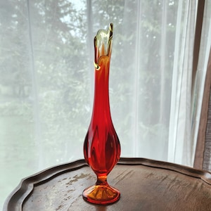 Vintage Swung Glass Vase Viking Epic 6 Petal Amberina Pedestal Bud Vase 10&quot; Inches Midcentury MCM Glass
