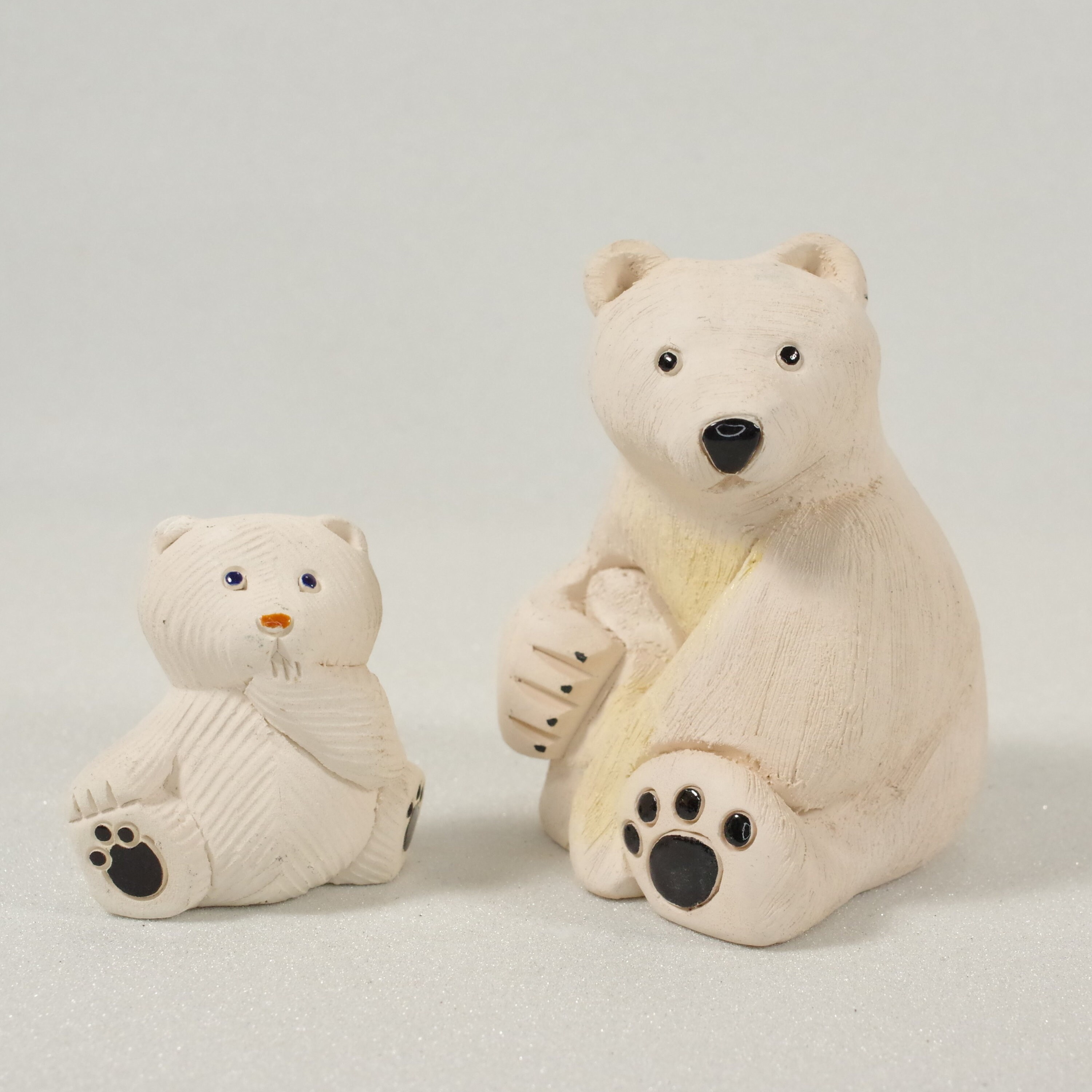 Vintage Polar Bear Family Figurines Retired Artesania Rinconada