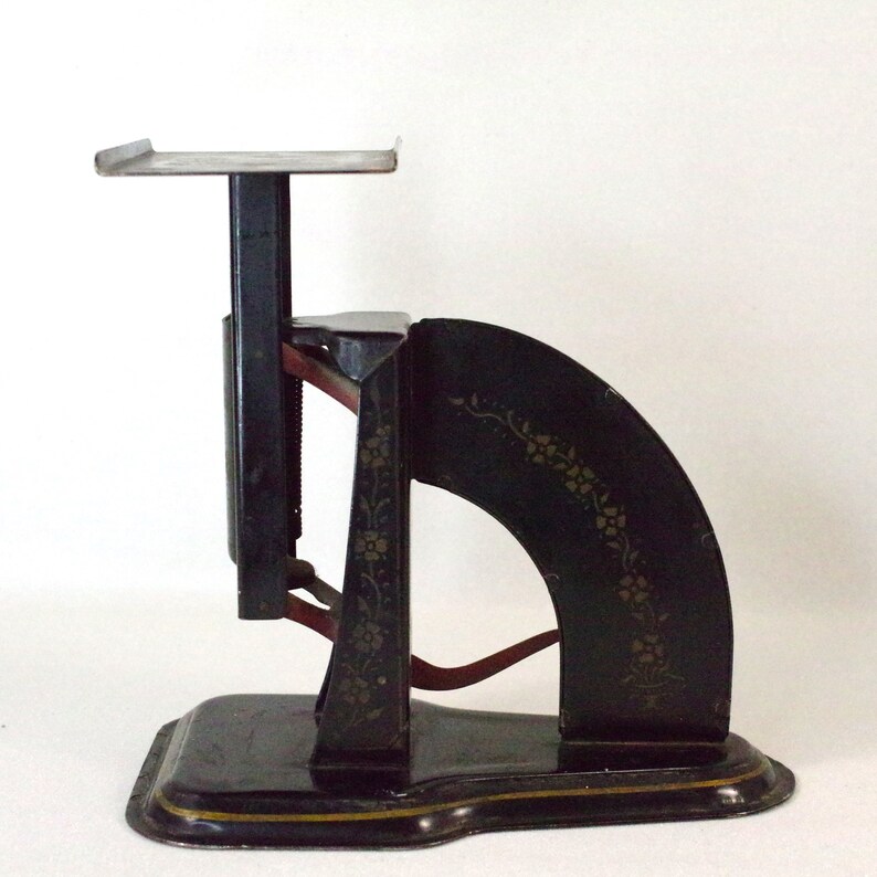 Antique Ideal Postal Scale 2 Lb. Scale Japanned Metal Spring Scale Made