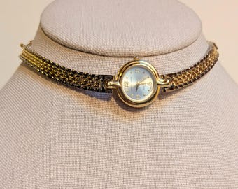 Vintage Working Jaclyn Smith Two Tone Silver & Gold Watch Choker Necklace with Textured Band