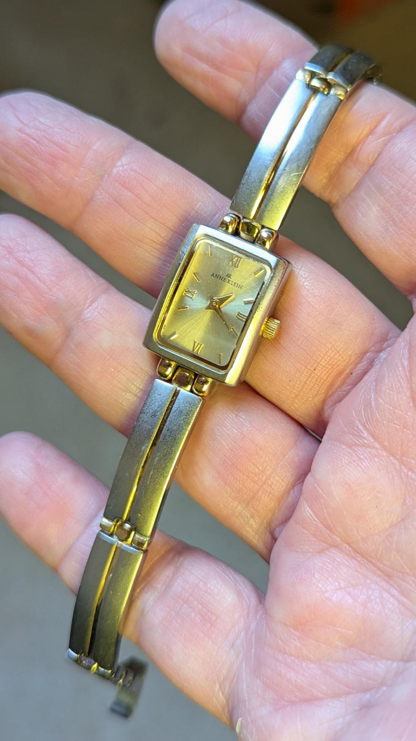 Working Vintage Anne Klein Two Tone Gold & Silver Unisex 