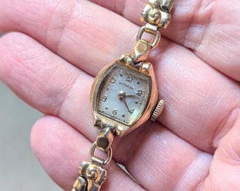 Vintage Wittnauer damklocka: 10K RGP, guldpläterat stretchband