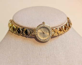 Vintage Working Galaxie by Elgin Gold Tone Quartz Choker Necklace with Rhinestones, New Battery