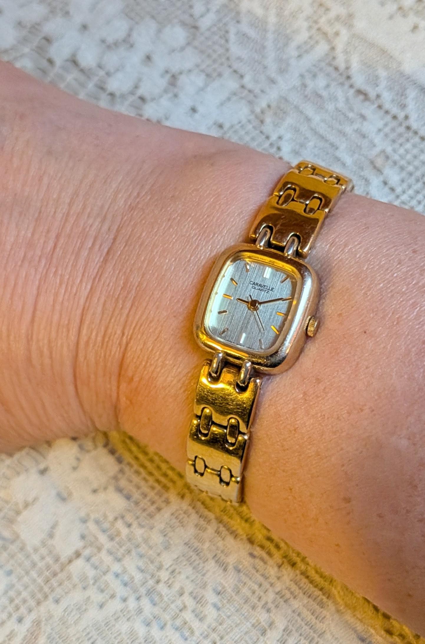 Caravelle by bulova - Etsy 日本