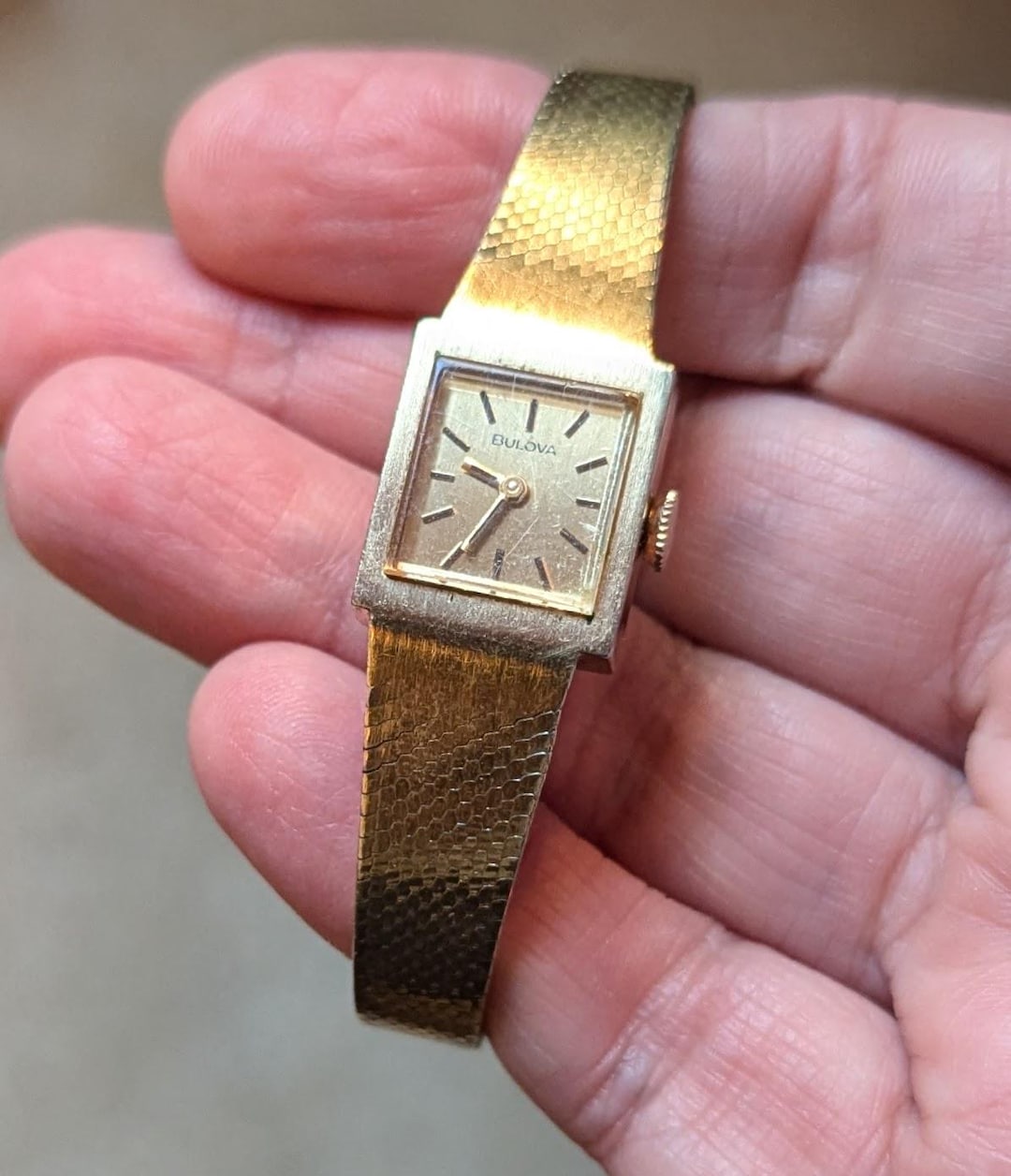 Pvnktval Vintage Gold-Tone Square Face Ladies Watch ANTIQUE 14KT YELLOW GOLD CLASSIC GENEVE SQUARE FACE LADY main image 4