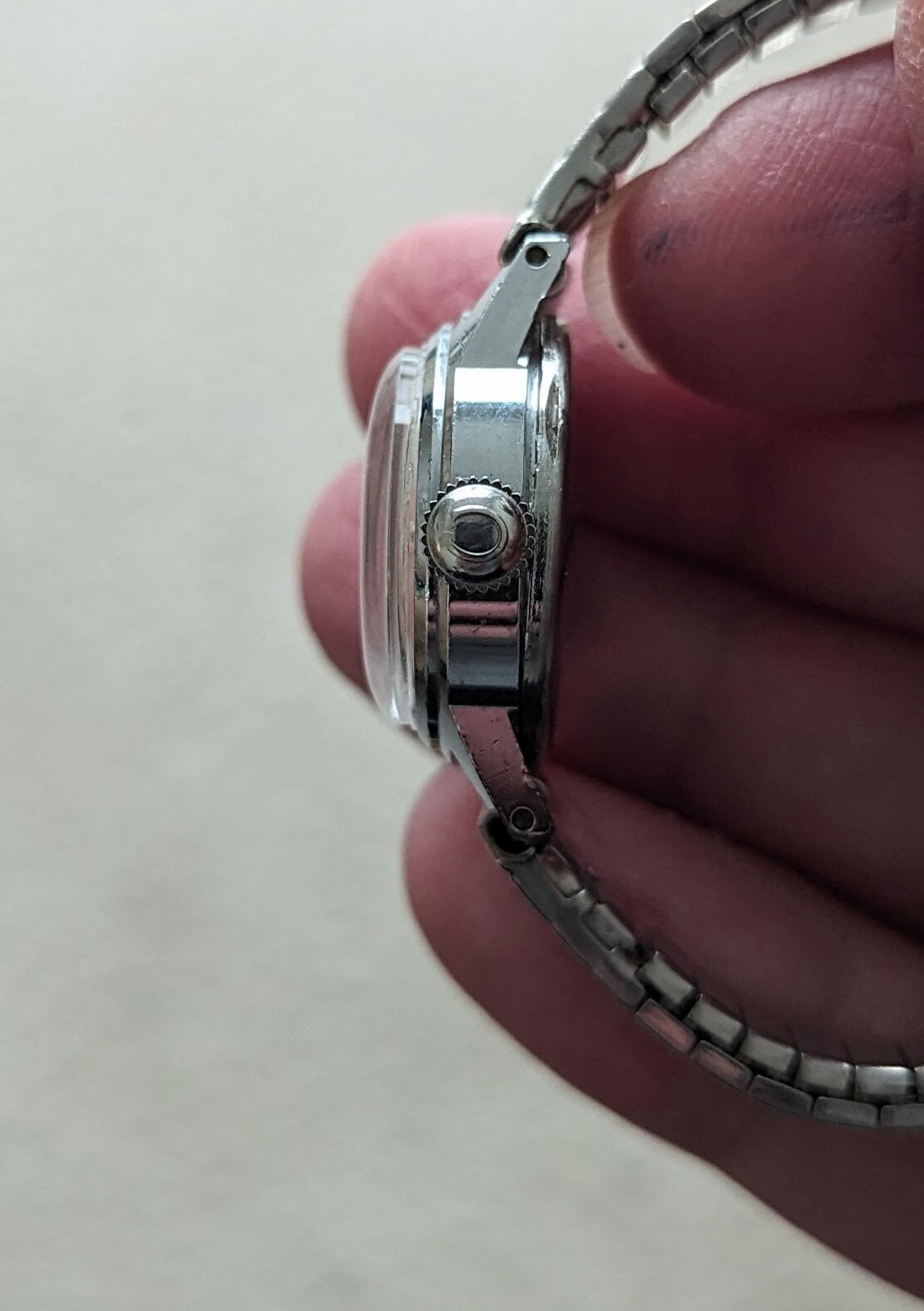 Working Vintage Caravelle Silver Tone Unisex Watch W Metal