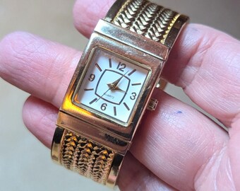 Vintage Gold Tone Cuff Watch Bracelet: Braided Rope Detail  display picture 1